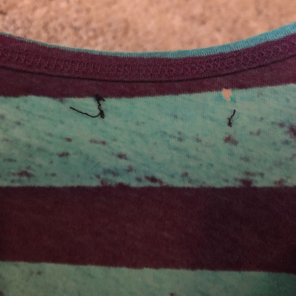 Women’s maroon and teal XL racerback tank top - Picture 3 of 3